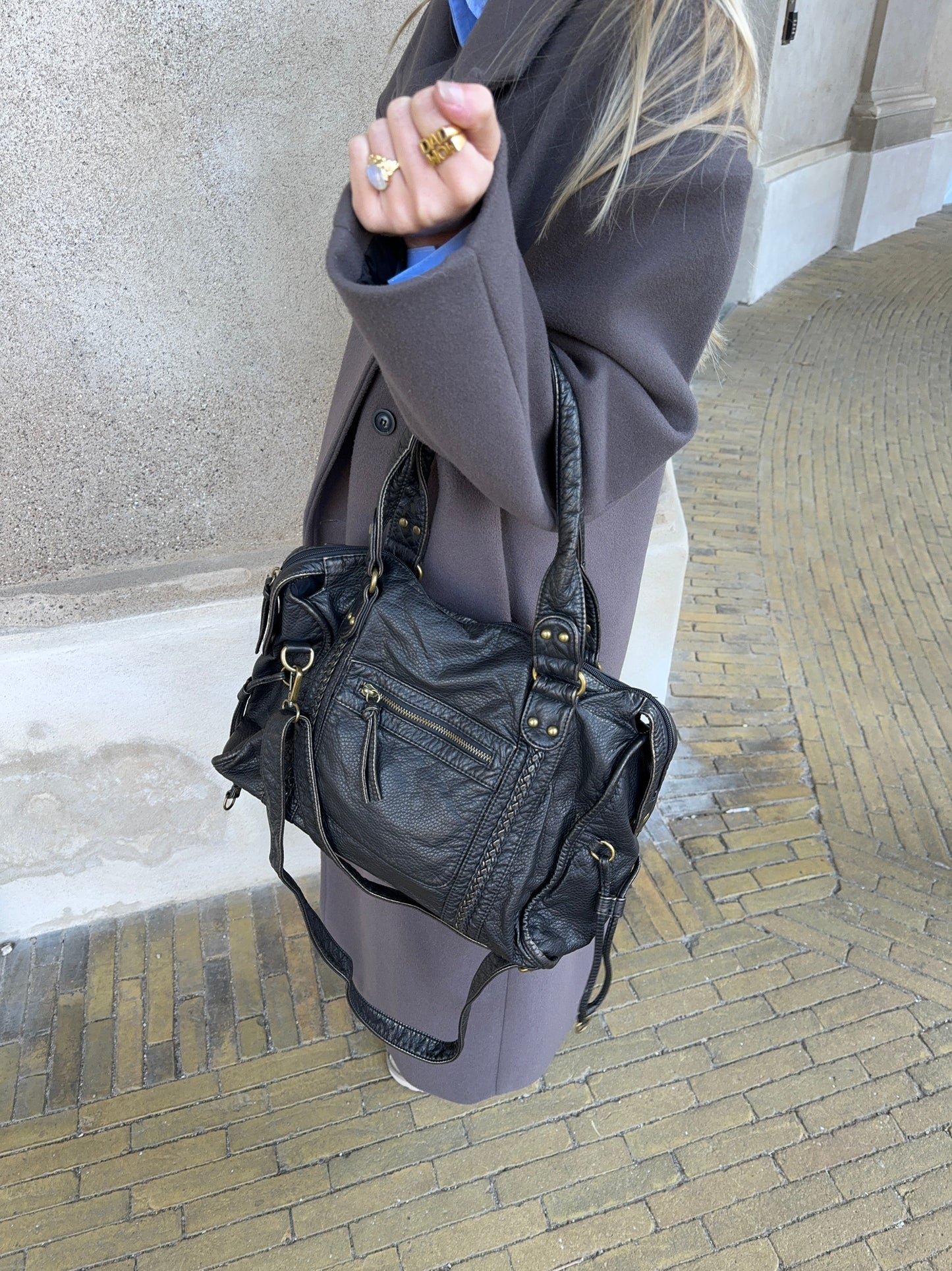 Charlie | Venedig Shoulder Bag