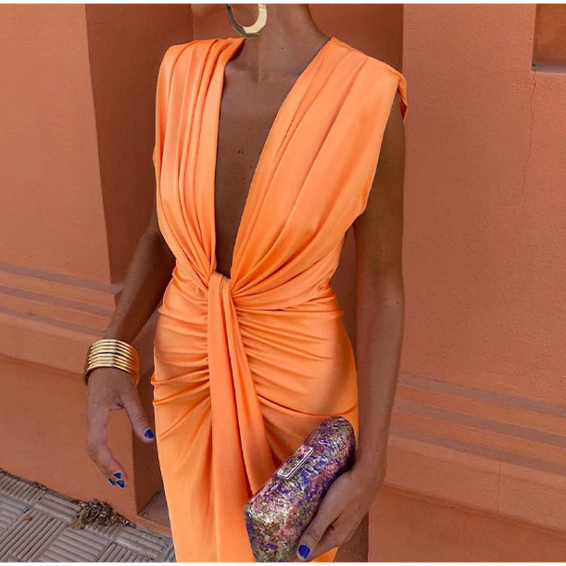 Crocetta™ | Elegant Dress with Deep Neckline