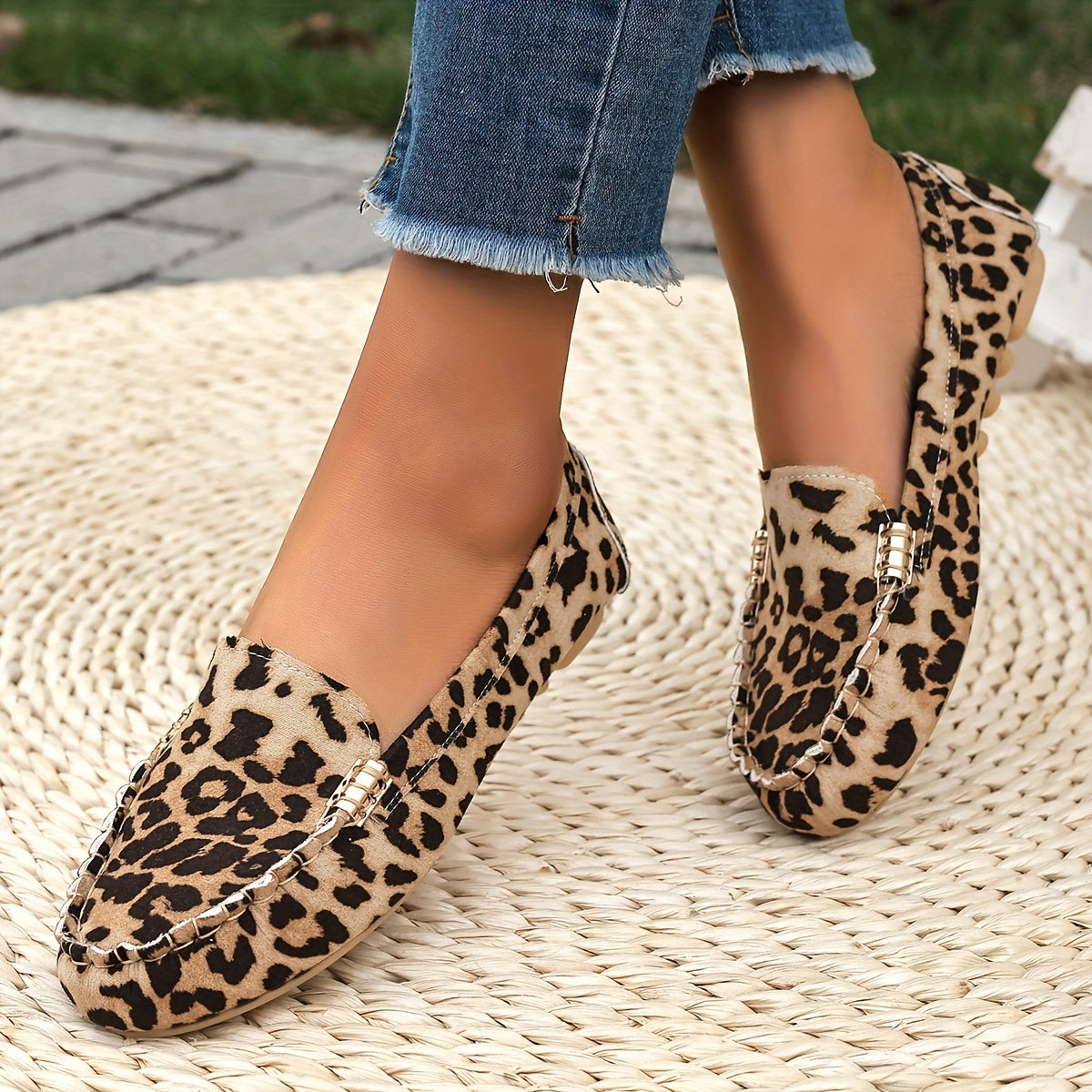 Jaya | Soft leopard moccasins with a chic twist