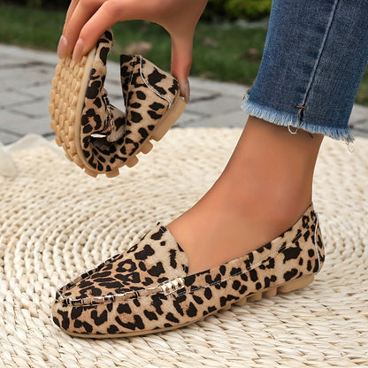 Jaya | Soft leopard moccasins with a chic twist