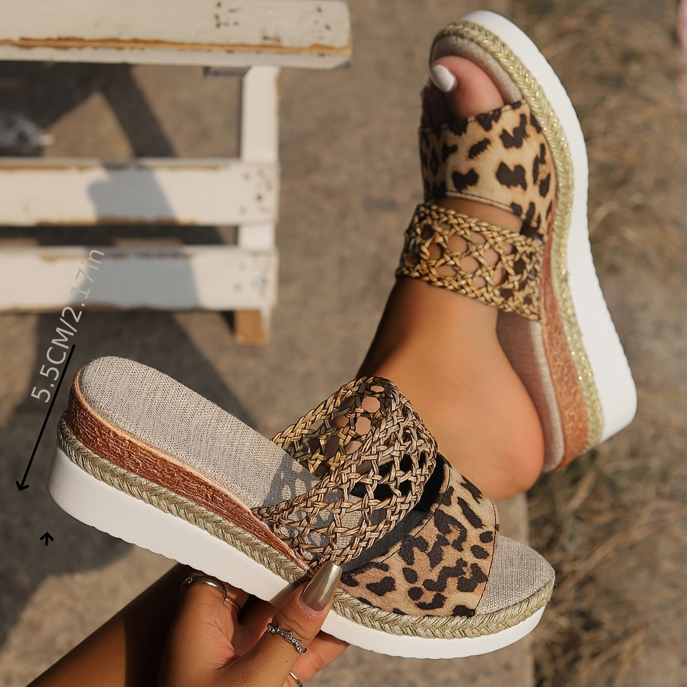 Luma | Boho-chic mules with leopard print & rope detail