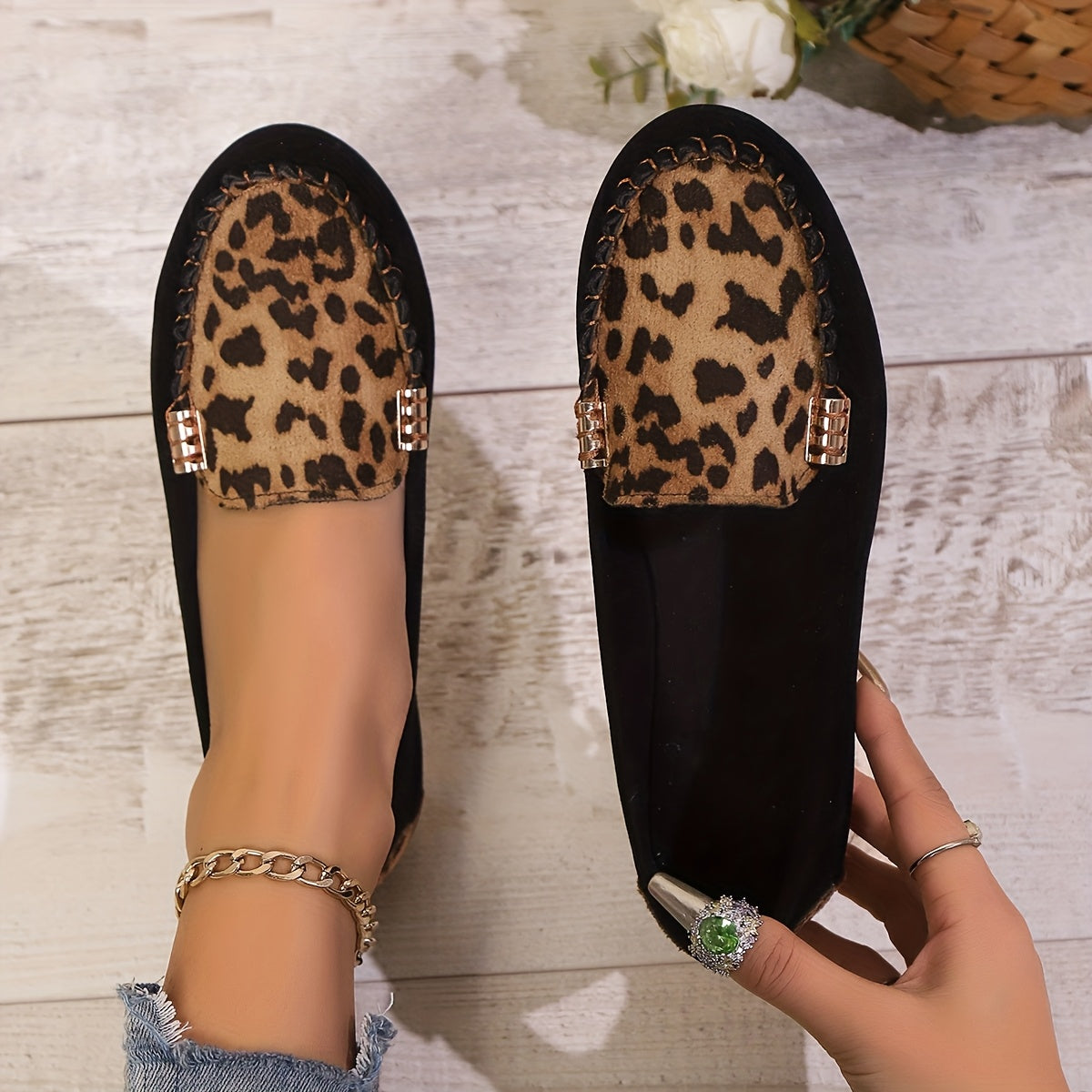 Calie | Comfortable loafers with leopard accents