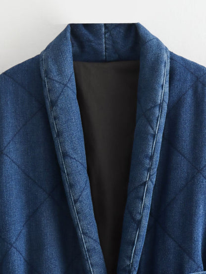 Denim | jacket with a reversed collar