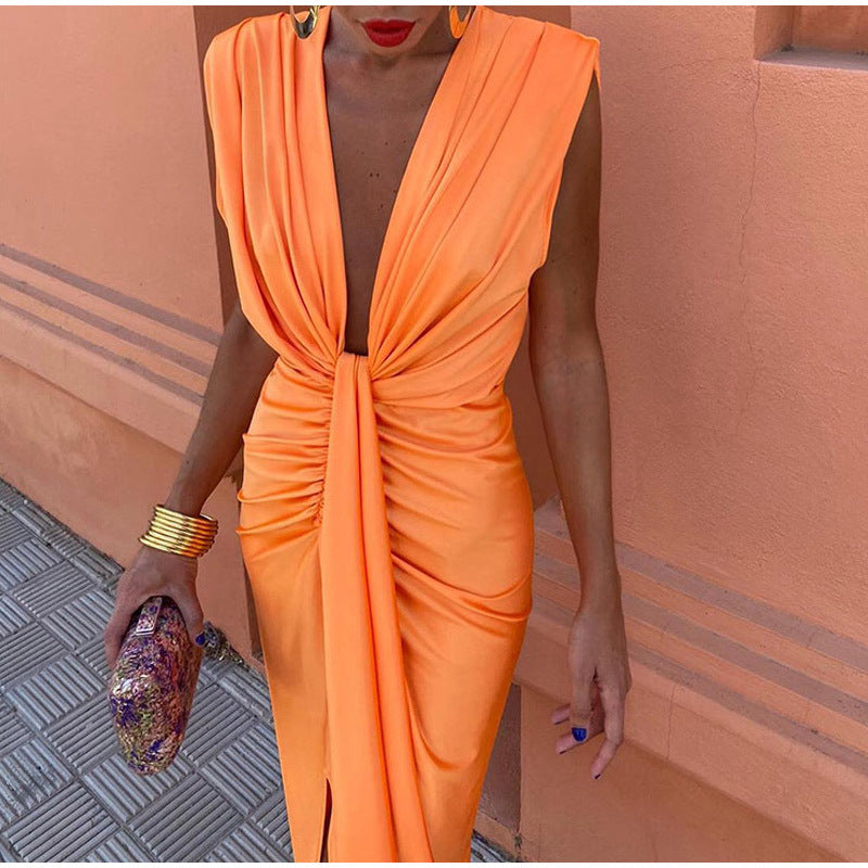 Crocetta™ | Elegant Dress with Deep Neckline