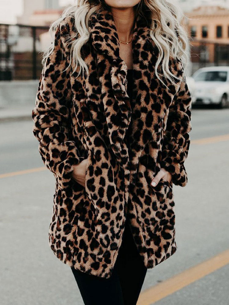 Sarah | Winter Coat in Leopard Print