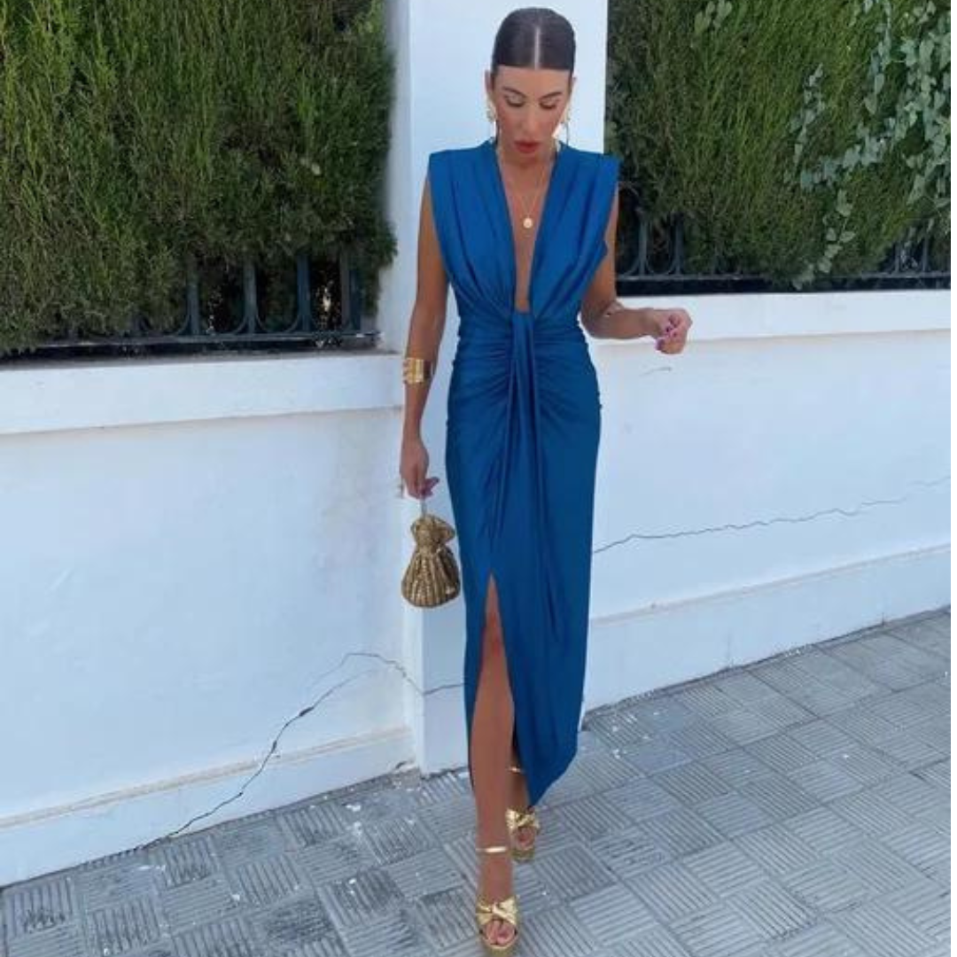 Crocetta™ | Elegant Dress with Deep Neckline