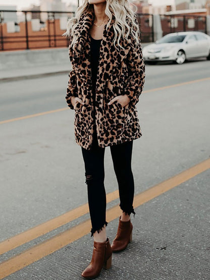 Sarah | Winter Coat in Leopard Print