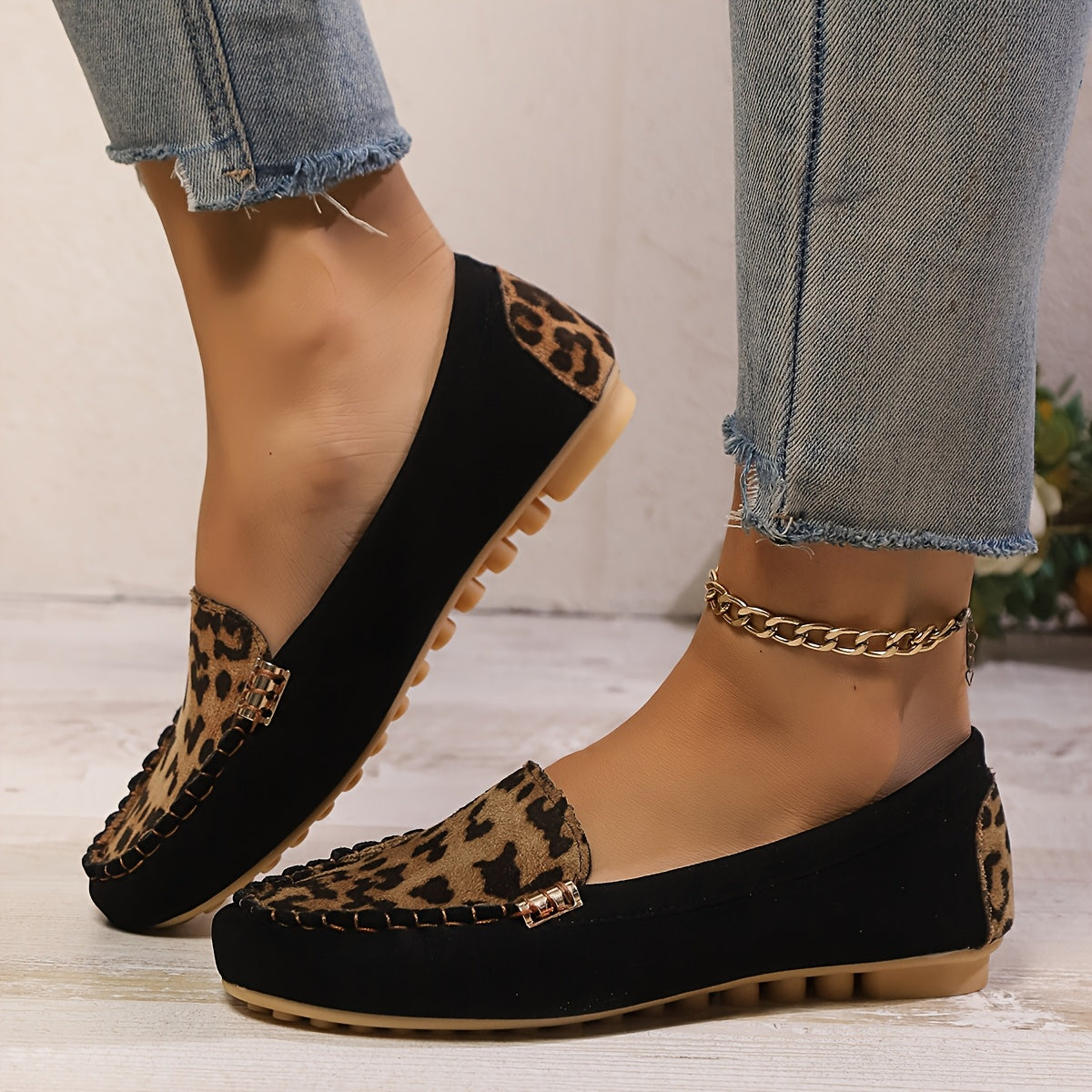 Calie | Comfortable loafers with leopard accents